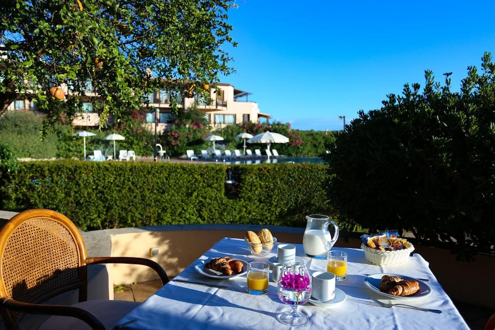 Sporting Hotel Tanca Manna 坎尼吉翁 外观 照片