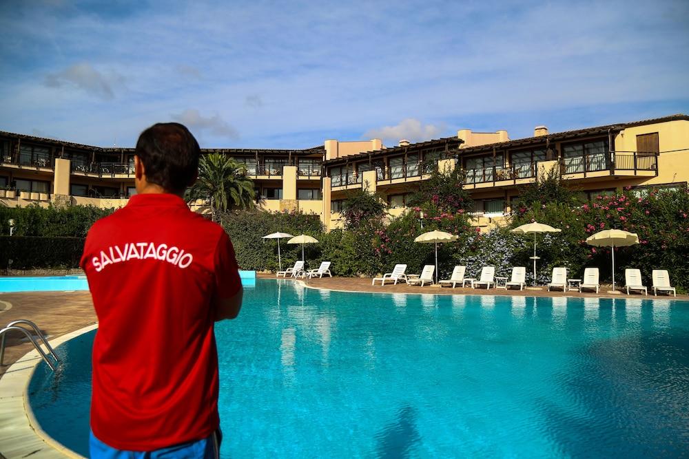 Sporting Hotel Tanca Manna 坎尼吉翁 外观 照片